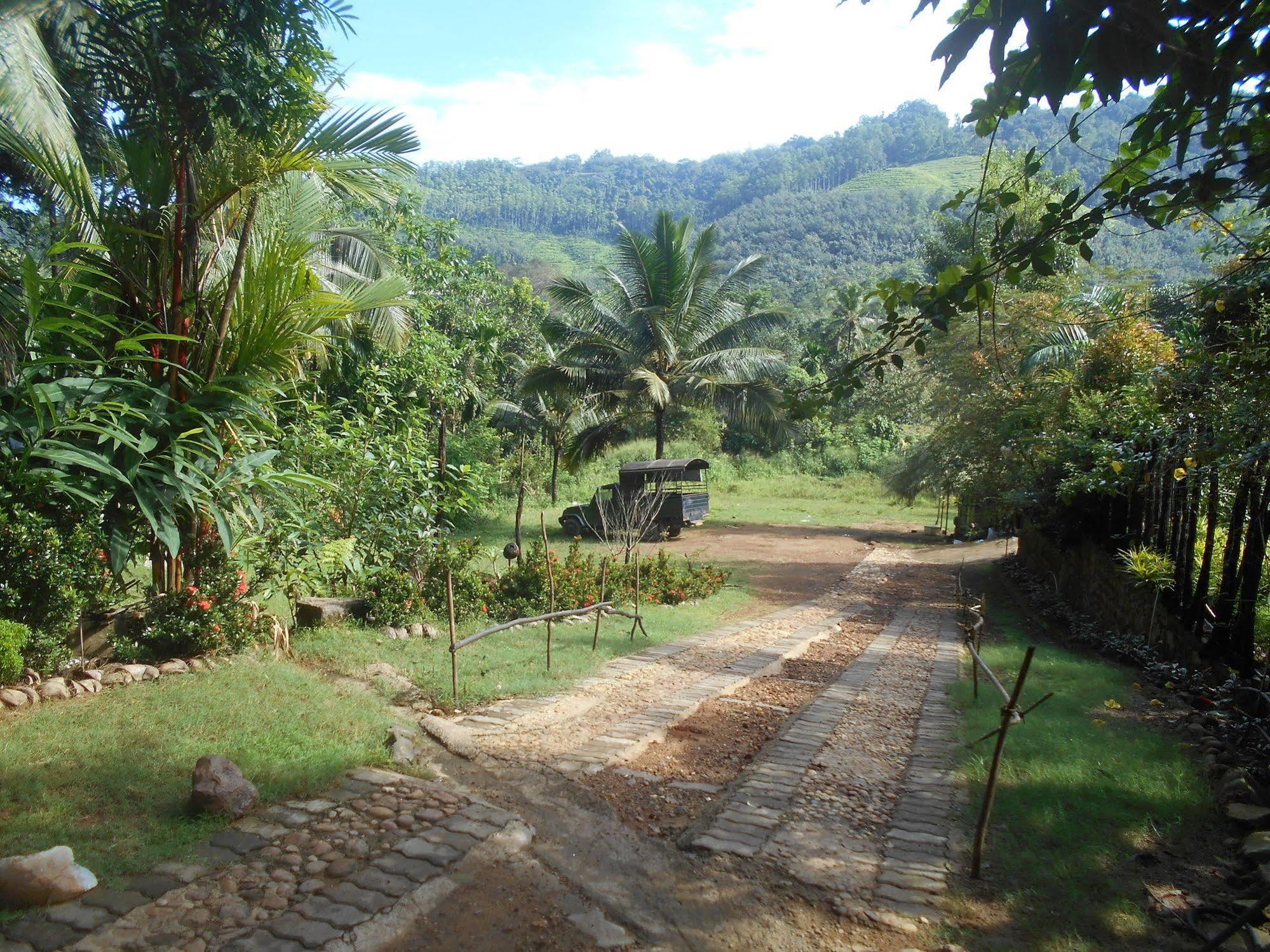 Sapphire Holiday Resort Ratnapura Dış mekan fotoğraf