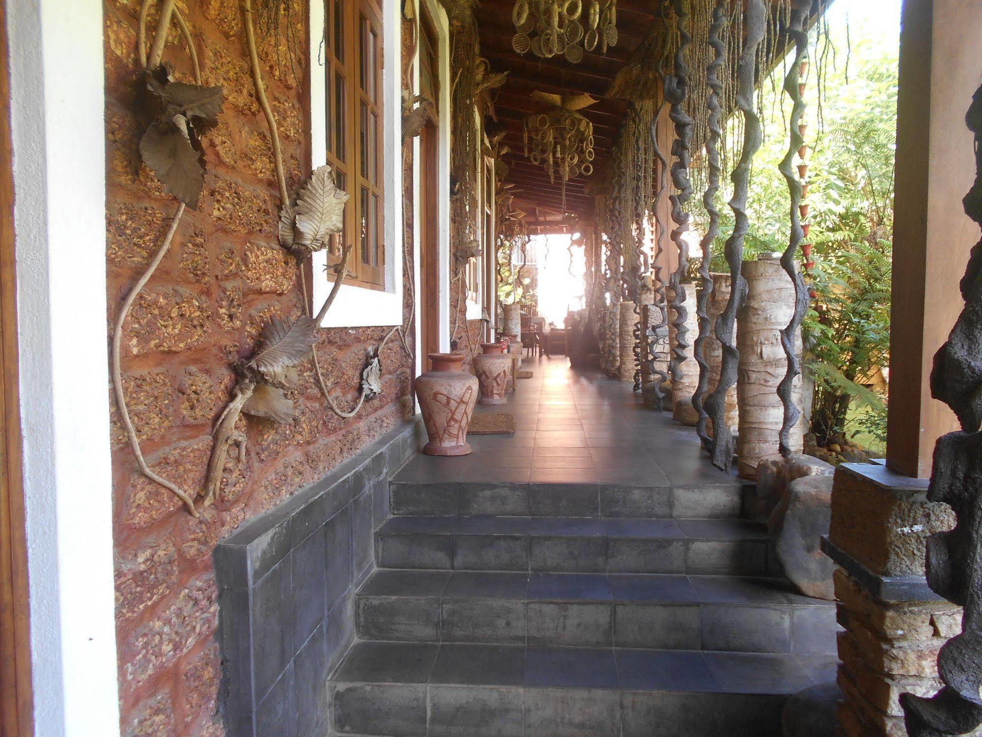Sapphire Holiday Resort Ratnapura Dış mekan fotoğraf